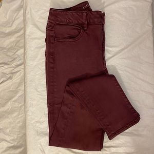 Burgundy AEO Hi-Rise Jegging